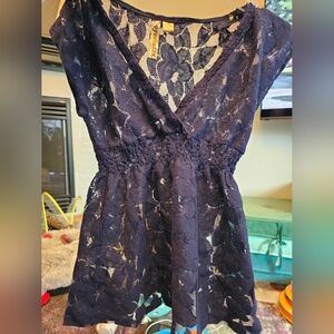 Eyeshadow Navy lace v neck top